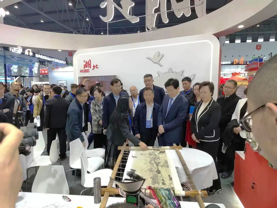 華中文交所以版權(quán)為核的數(shù)字文化創(chuàng)新引關(guān)注