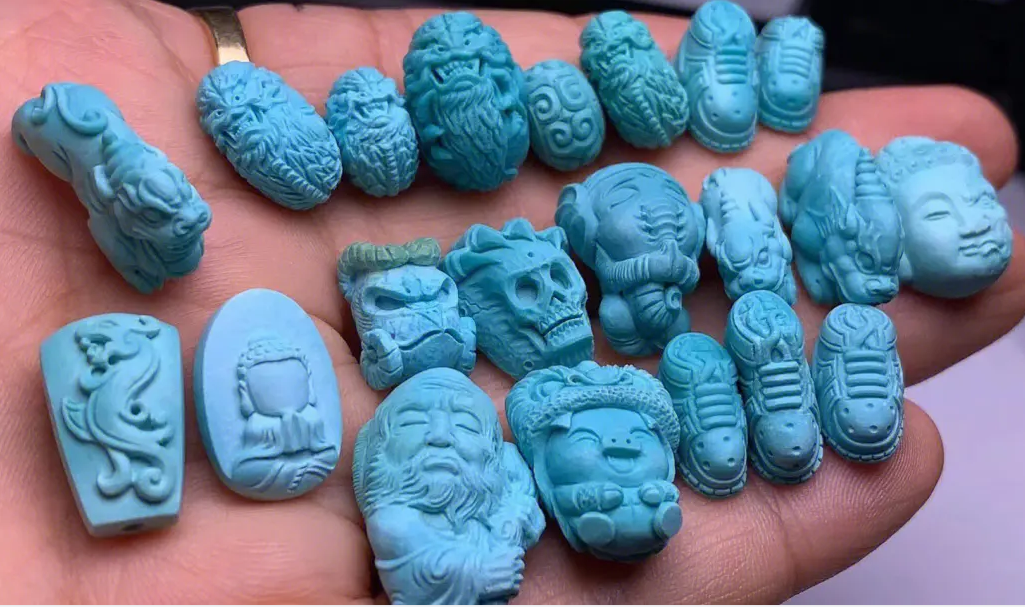 云蓋寺綠松石國家礦山公園綠松石經(jīng)典作品展示