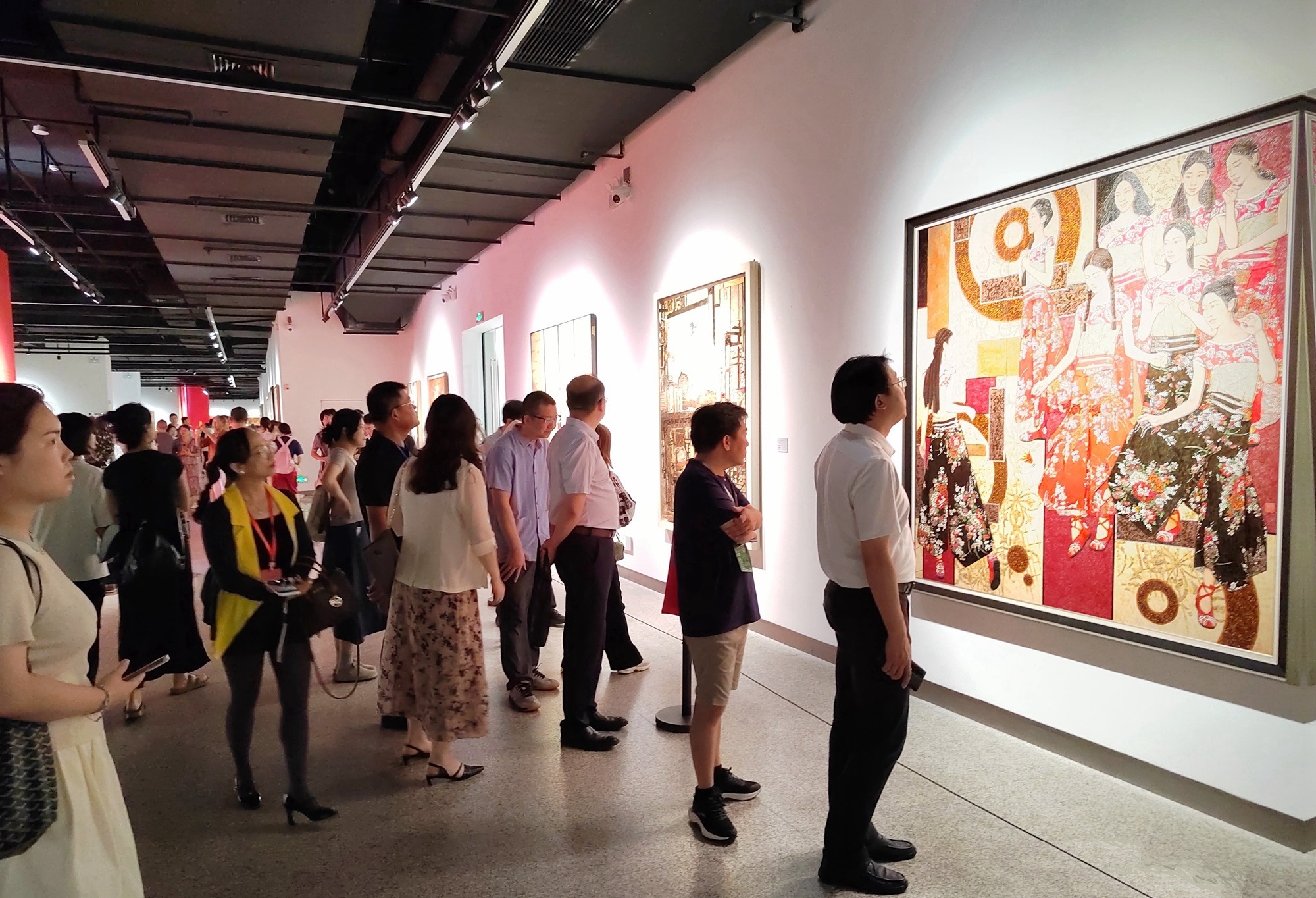 十四屆全國美術(shù)作品展覽漆畫作品展在漢開幕