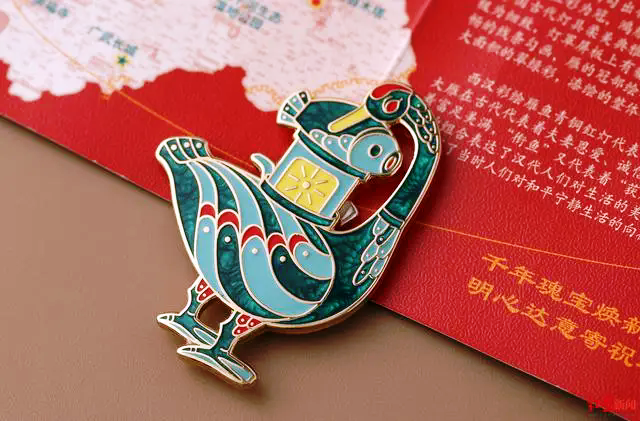 文物文創(chuàng)同質(zhì)化 文創(chuàng)商博物館到底誰(shuí)抄襲誰(shuí)？