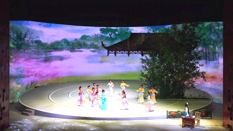 元宇宙概念新視覺黃梅戲《七夕傳奇》醉京城