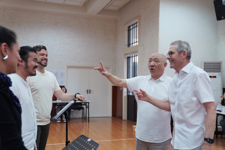 人大代表許忠:優(yōu)秀作品出海 版權(quán)保護(hù)要跟上