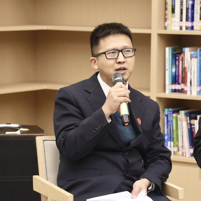 東湖高新區(qū)法院一案一席談:代碼與畫布的對話