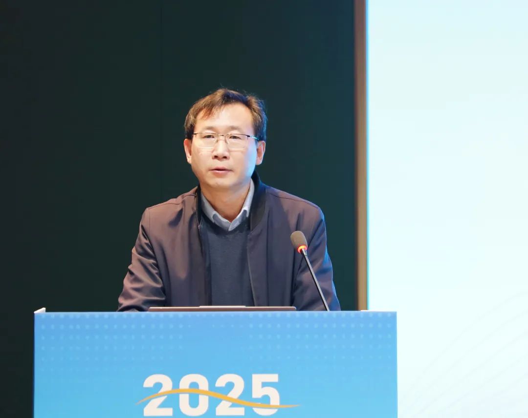 人工智能時代法律實踐與合規(guī)路徑研討會舉辦