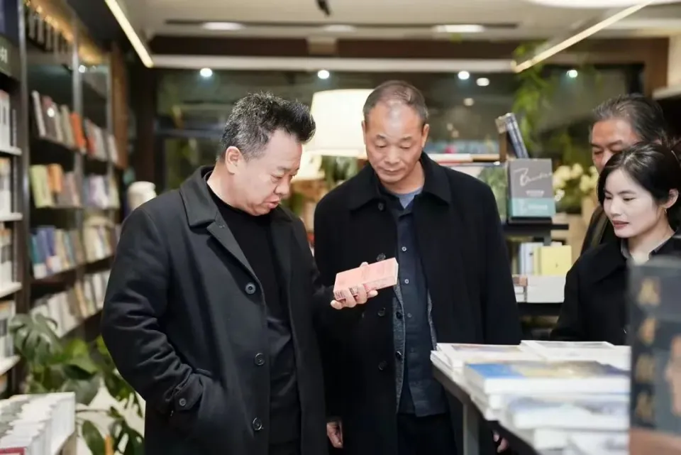 政協(xié)常委邱華棟:人工智能版權(quán)保護(hù)任重道遠(yuǎn)