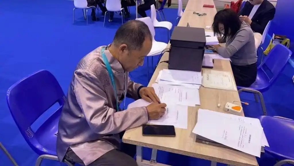 即刻登記 現(xiàn)場領(lǐng)證 版博會上演