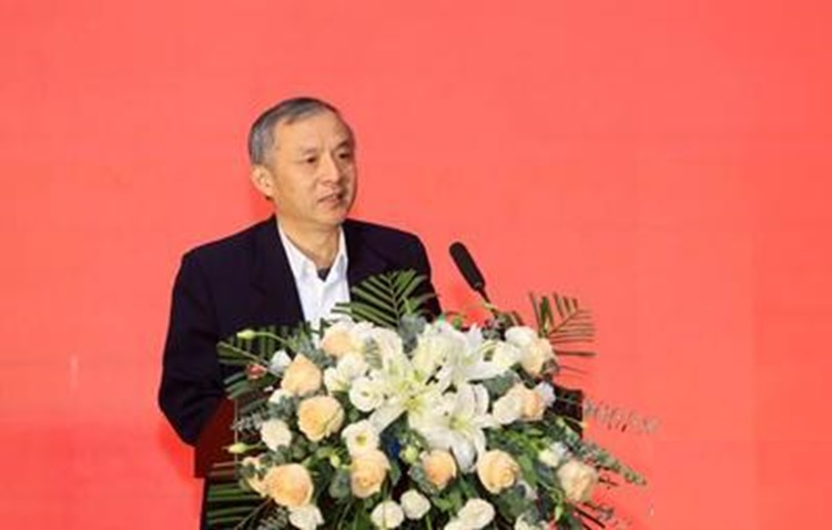 版權(quán)產(chǎn)業(yè)：從靜態(tài)維權(quán)到多維創(chuàng)新的轉(zhuǎn)型