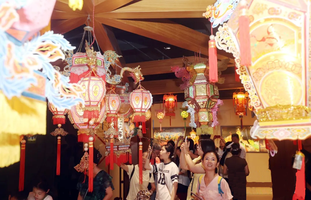 探尋民進文學(xué)藝術(shù)作品版權(quán)保護的