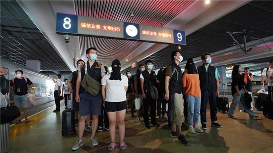 涉案金額4億 滬警方偵破特大侵權(quán)假冒案