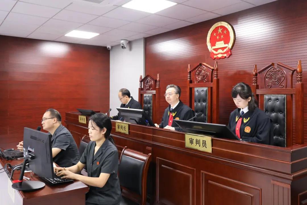 損失約8億，一審宣判！涉吳京黃渤沈騰等人