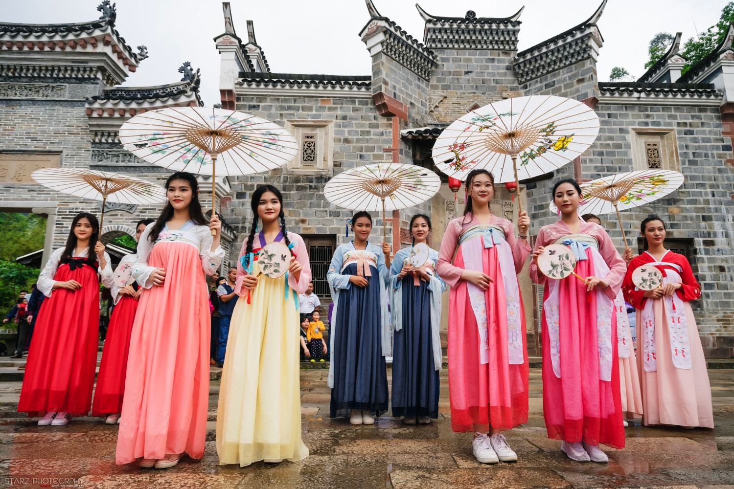 盜用抄襲 惡意搶注 漢服市場亂象調(diào)查