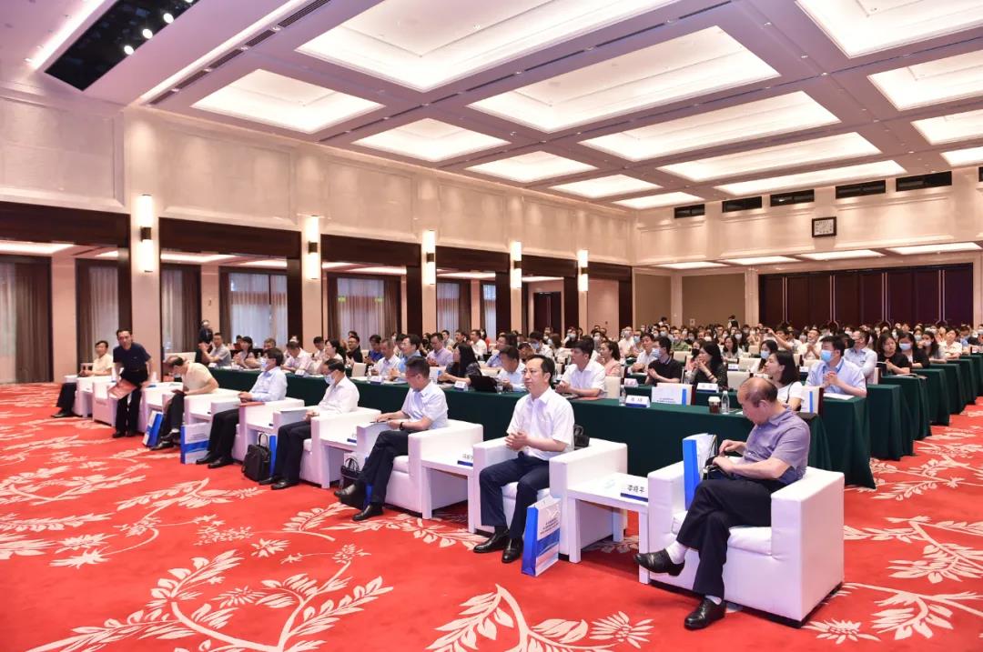 版權(quán)產(chǎn)業(yè)創(chuàng)新及知識(shí)產(chǎn)權(quán)保護(hù)東湖論壇成功召開(kāi)